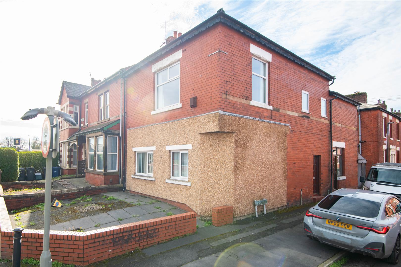2 bed property in Watkin Lane, Preston